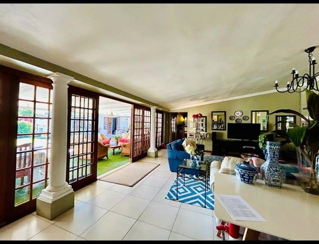 5 BEDROOM HOUSE FOR SALE IN BALLITOVILLE